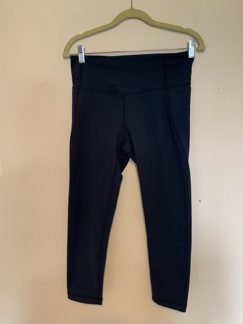 Zella navy Athletic Capri Leggings